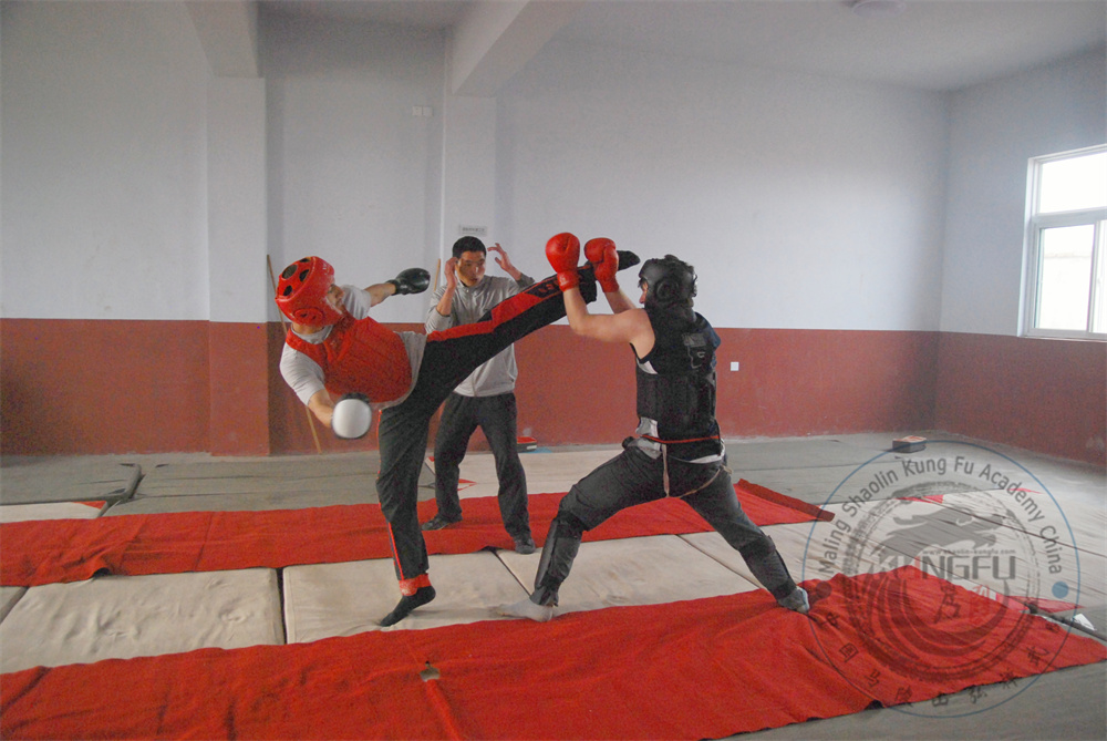 Sanda sparring