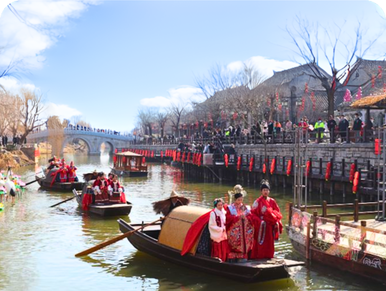 yaowan ancient town river boats