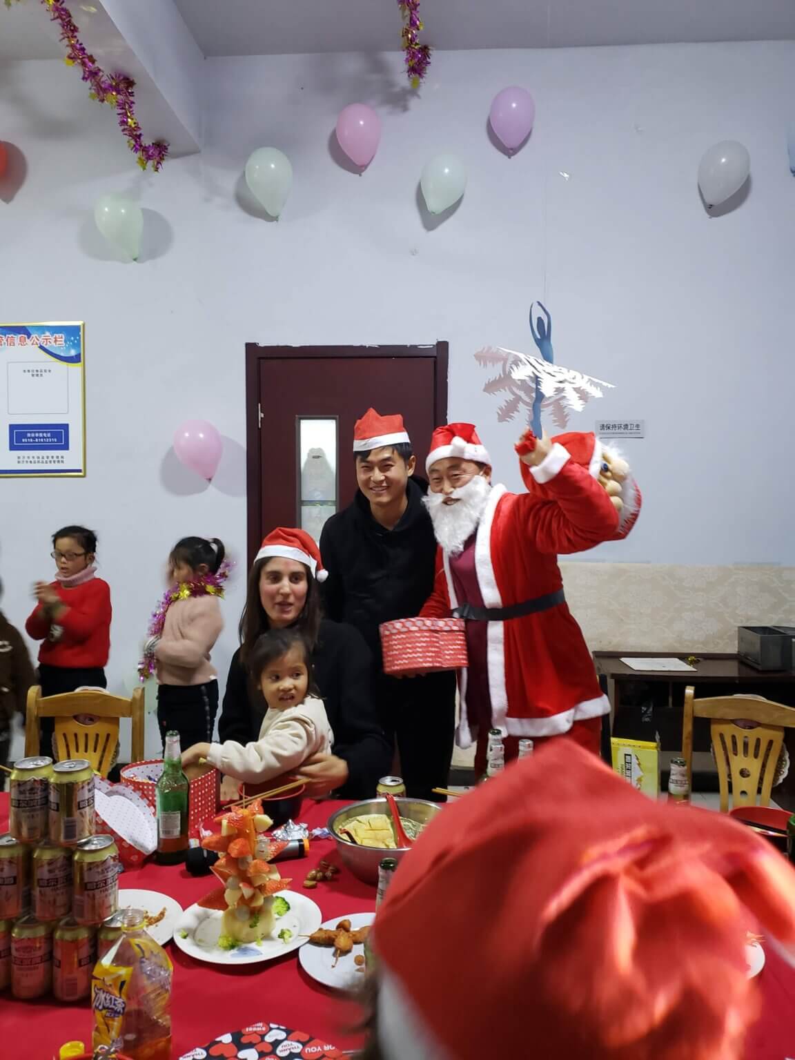 Christmas In China A Unique Blend Of Global Celebration And Local christmas-in-china-a-unique-blend-of-global-celebration-and-local