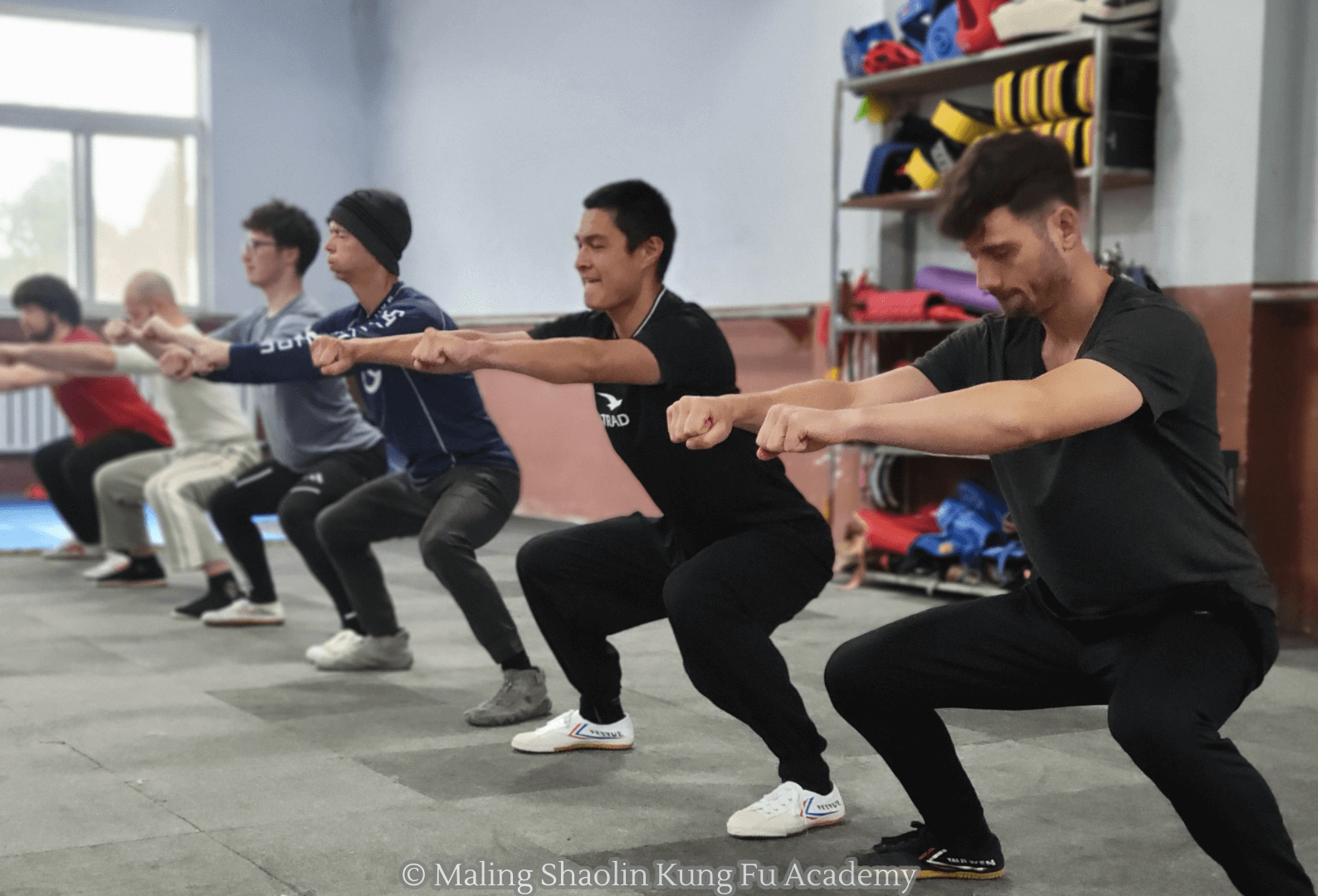 kung fu conditioning blog students holding horse stance v2