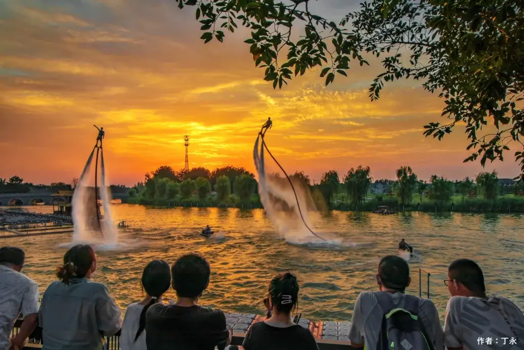 Yaowan water jet activity